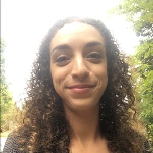 Meet your Posher, Brianne